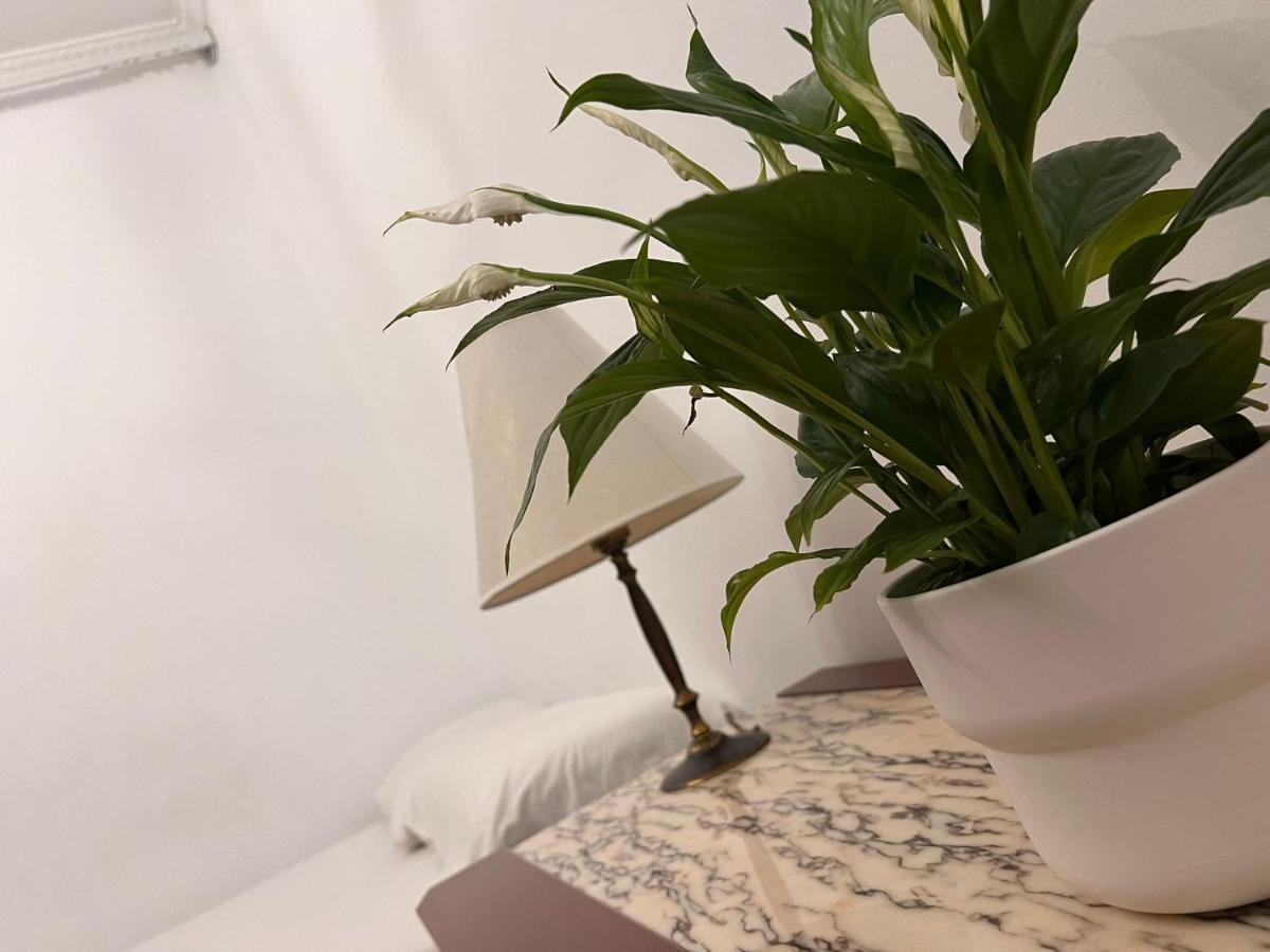 Room Familiar Sants Barcelona Buitenkant foto